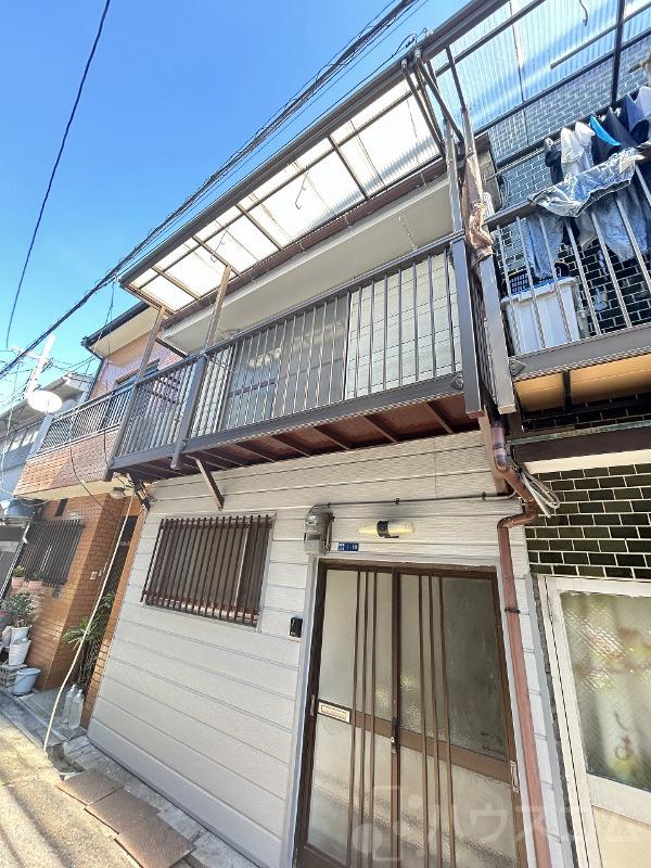 2/30 外観