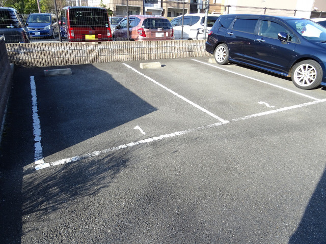 4/5 駐車場