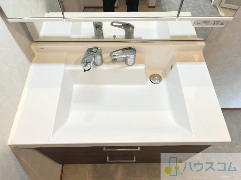18/30 洗面