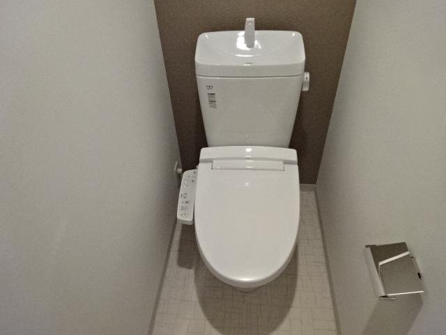 13/30 トイレ