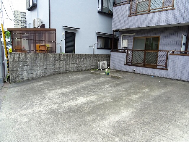 29/30 駐車場