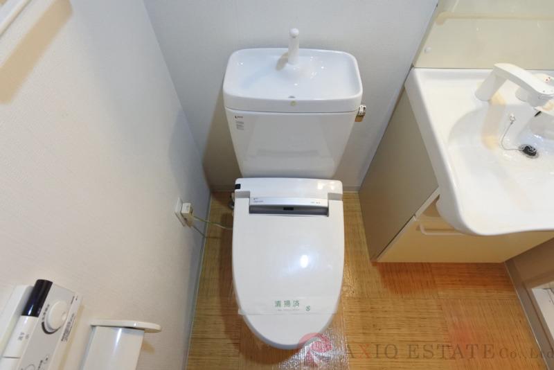 20/30 トイレ