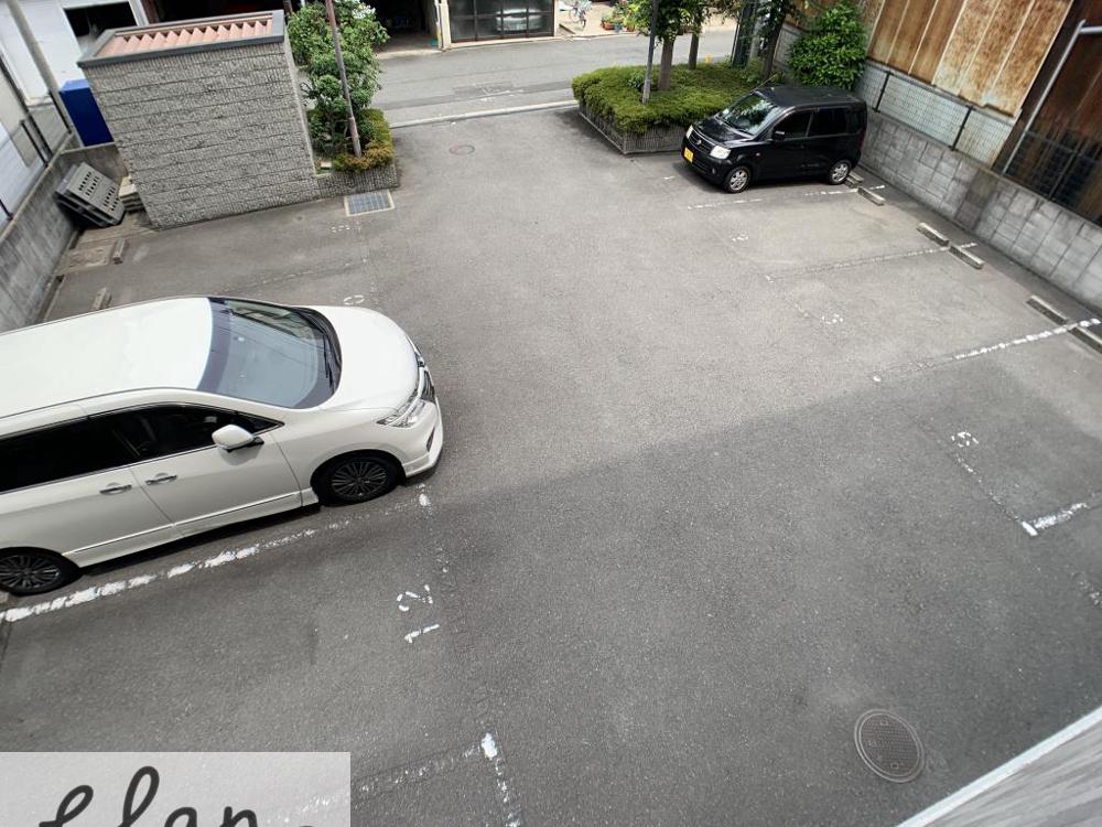 3/5 駐車場