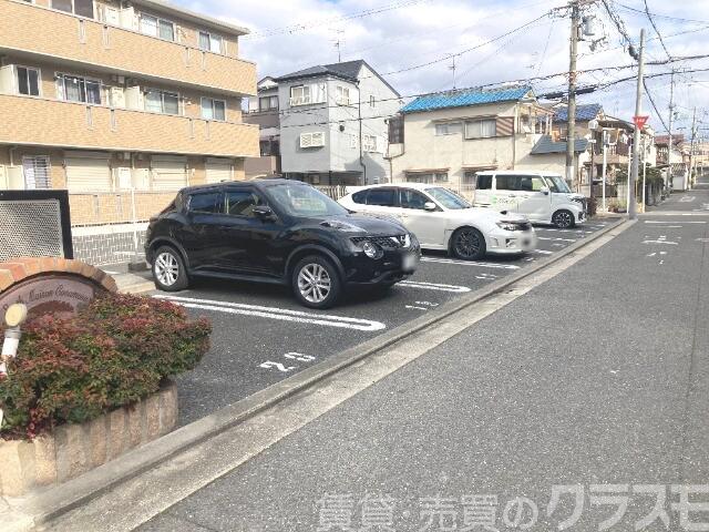 2/11 駐車場