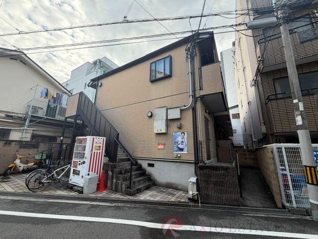 2/4 外観