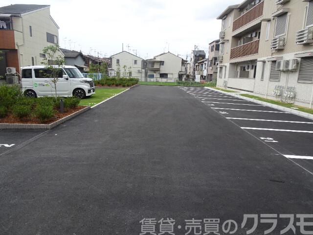 23/29 駐車場