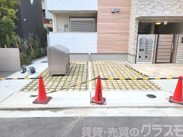 21/30 駐車場