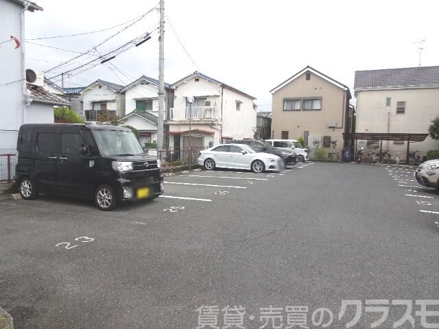 19/30 駐車場