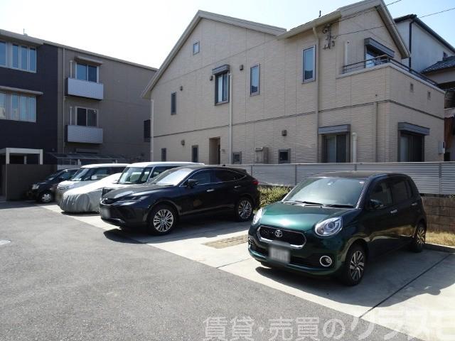 2/11 駐車場