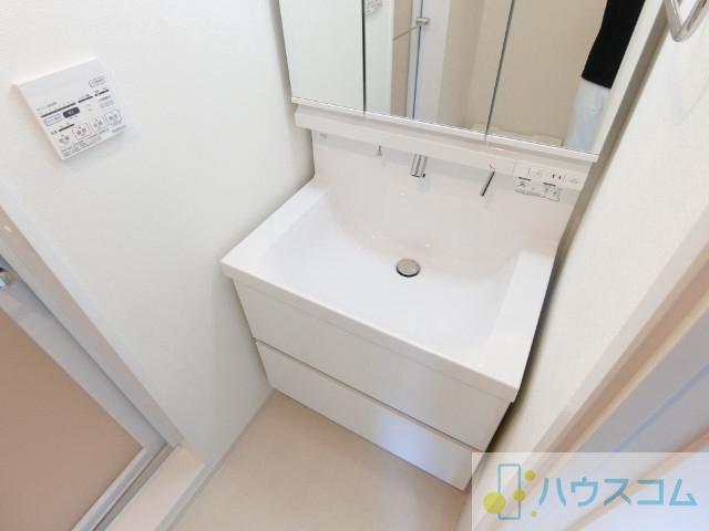 16/30 洗面
