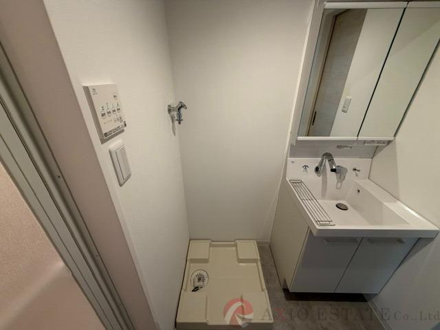 14/30 室内