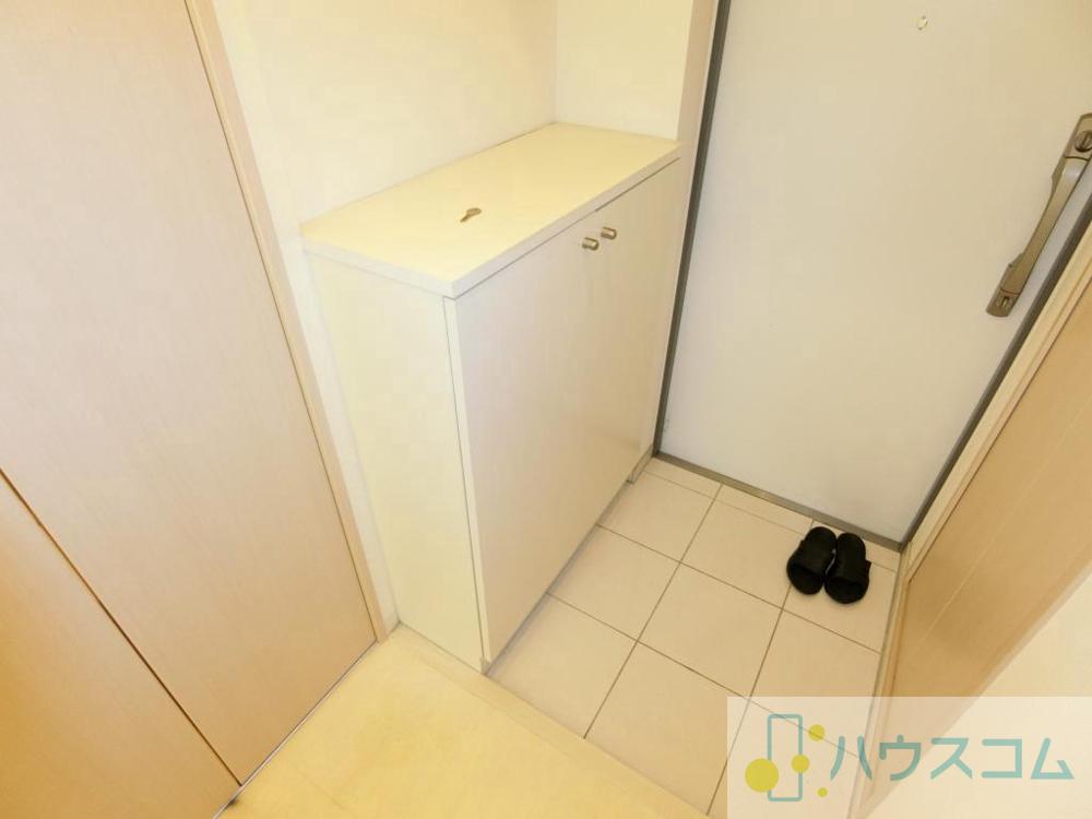 13/30 玄関