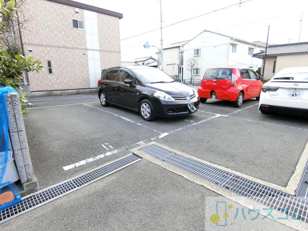 4/7 駐車場