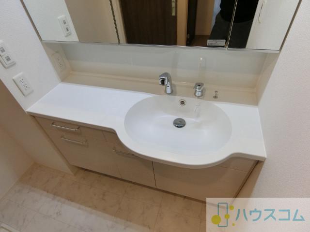 16/30 洗面