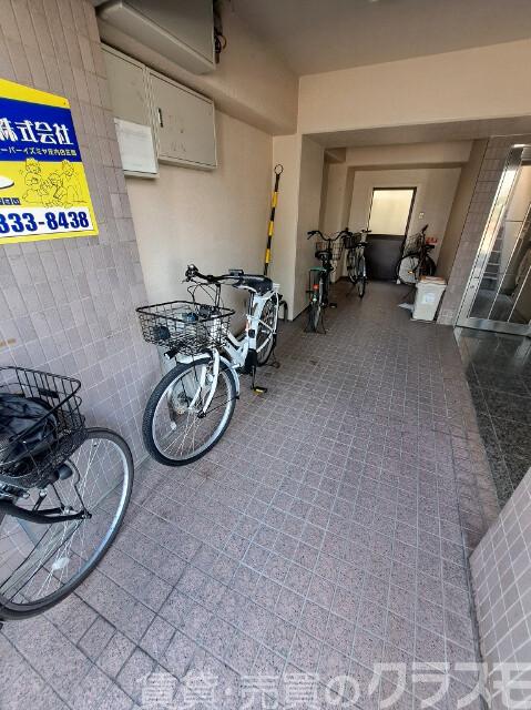 22/30 駐車場
