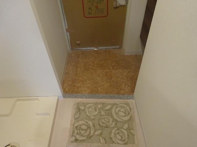 15/29 玄関
