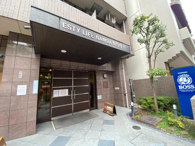 2/3 エントランス
