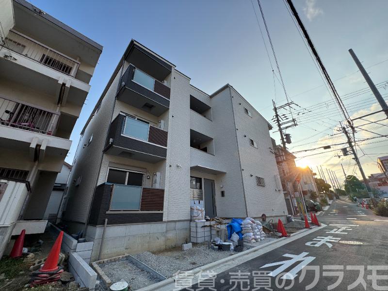 1/23 外観