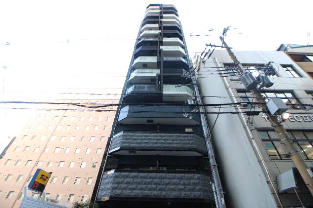 2/30 外観