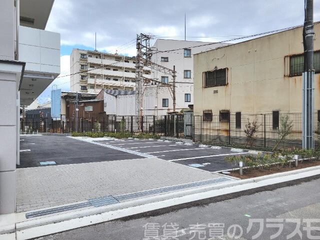 21/27 駐車場