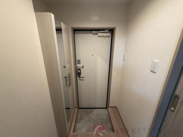 17/30 玄関