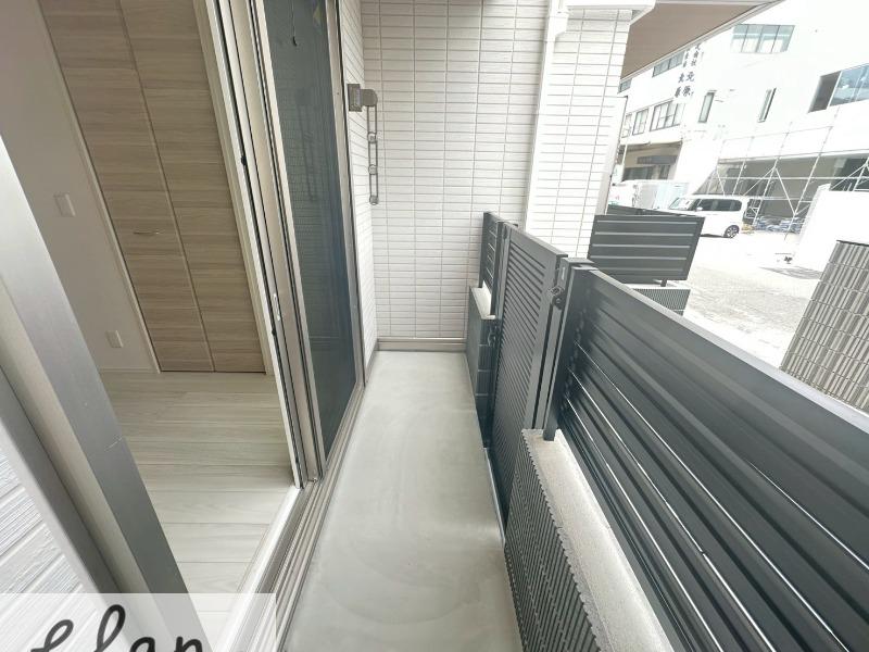 21/30 バルコニー