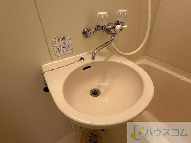 15/30 洗面