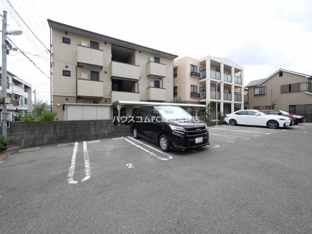 27/29 駐車場
